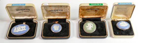 Group of four Wedgwood sterling silver mounted large brooches: Measuring 32mm, 39mm & 52mm wide (4)