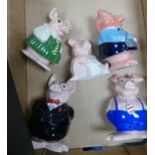 Set of Five Wade Natwest Money Box Pigs(5)