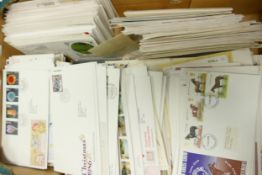 Very large and interesting collection of first day covers numbering a good few hundred, may be