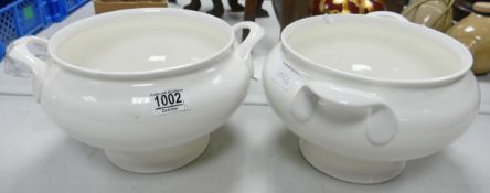 Two Large Un-decorated Soup Tureens, height of each 17cm