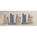 Modern Wedgwood Flaxman Chess pieces in White & Blue, tallest 7cm(5)