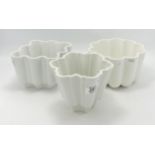 Three Shelley Jelly Moulds, tallest 12cm(3)