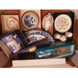 A mixed collection of ceramic items to include, Minton Haddon Hall' Pattern Cruet Set, Wedgwood
