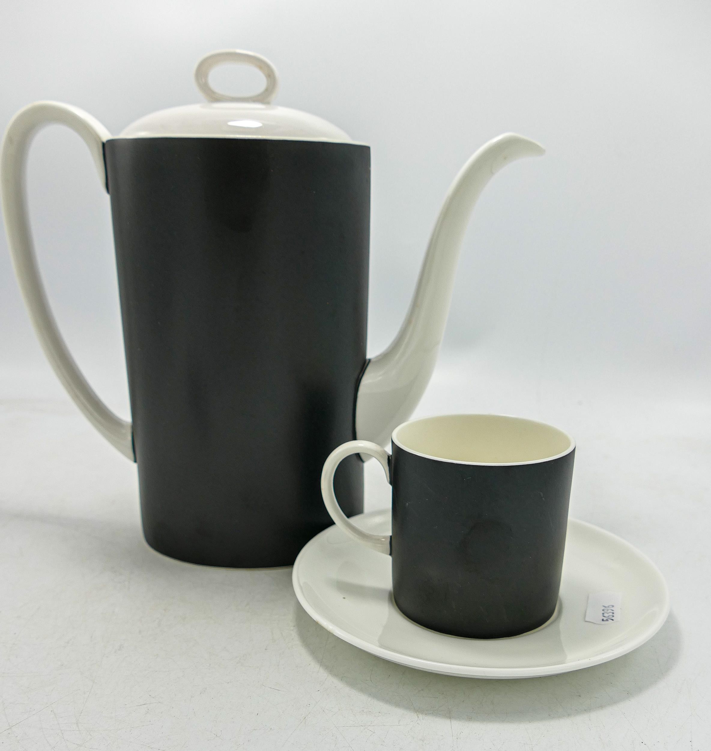 Susie Cooper Contrast dinnerware C2068, to include - 5 cups and saucers, coffee pot, cream jug and