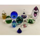 A collection of glass paperweights to include Glass Eye Studio GES 95, Studio Ahus Sweden 1995