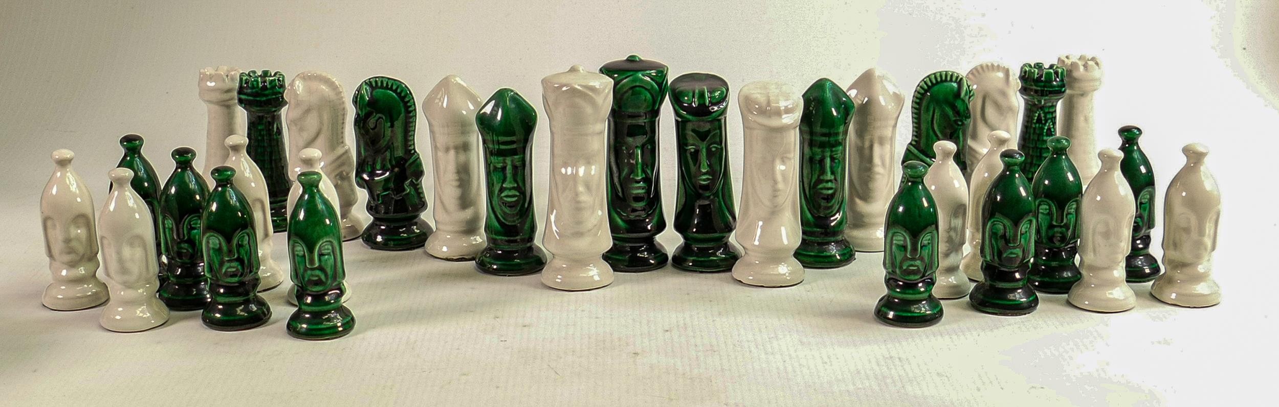 Mid century Duncan Ceramics Medieval theme chess set, 32 pieces finished in green & white. - Image 2 of 5