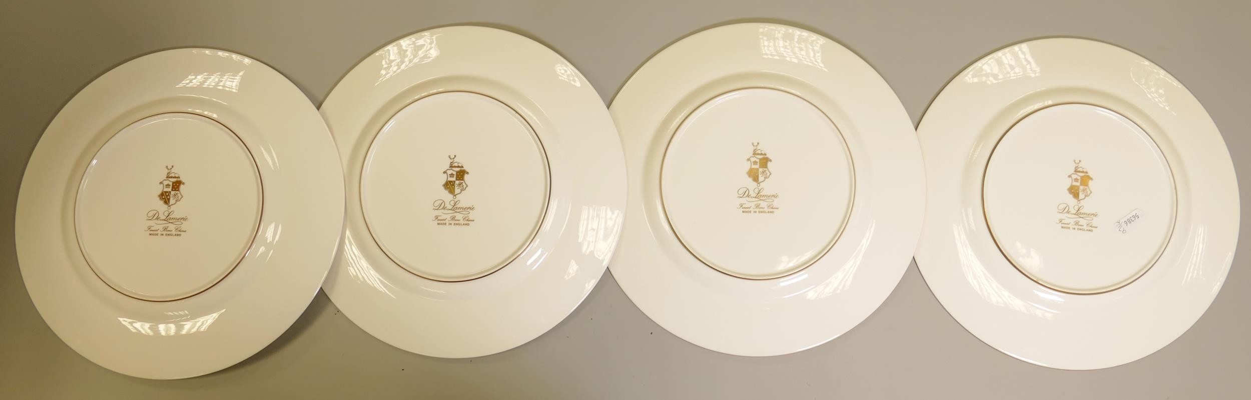 De Lamerie Fine Bone China heavily gilded Special Commission Plates for HRH Prince Salman Bin - Image 2 of 2