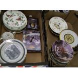 A large collection decorative wall plates, plaques and similar (2 trays)