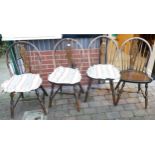 Set of 4 Oak Hoop Back Chairs(4)