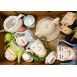 Tray collection of novelty tea pots with lids, various makes or unbranded. One of several lots of