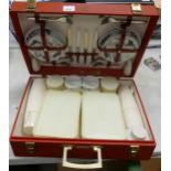 Retro Brexton Branded Picnic Hamper & Contents