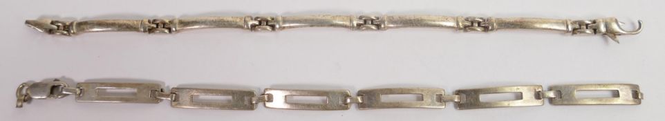 Two Silver bracelets, 27.2g.