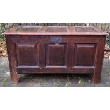 18th century Georgian oak three panel coffer. 95cm long x 48cm deep x 52cm high