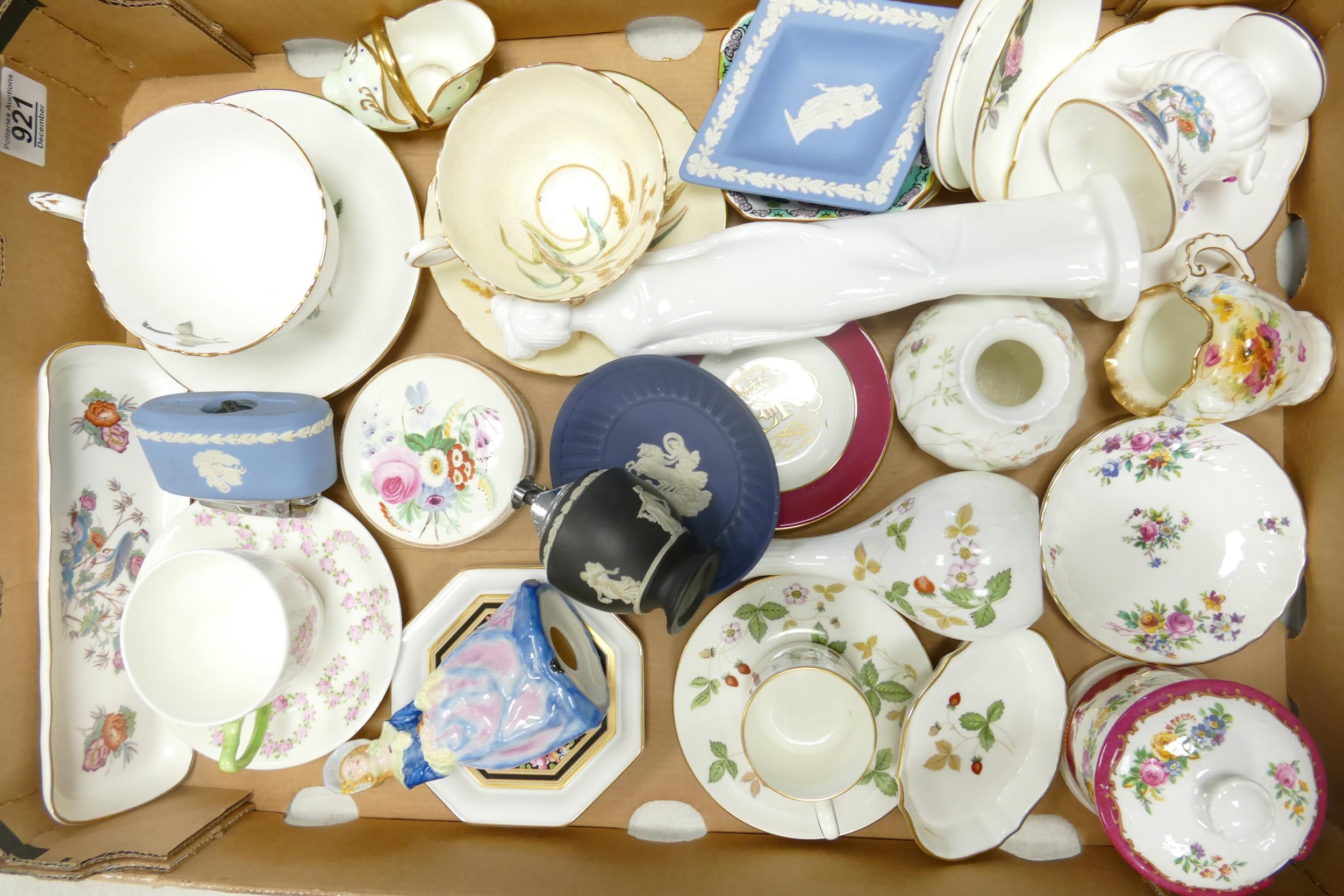 A mixed collection of items to include Wedgwood, Aynsley, Goss and similar pottery cups, saucers