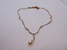 9ct yellow gold necklace hung with simulated pearls, marked 9ct, 3.9g approx
