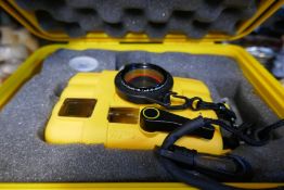 Water proof camera and case, manufactures by 'Reef Master'