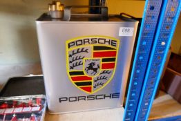 Porshe petrol can