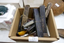 A selection of some boxes and unboxed cut throat razors of various manufacturers including Clements,