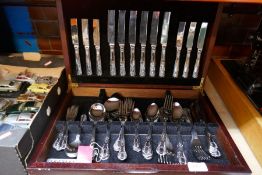 Housley International boxed set of cutlery