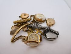 A selection of items including a Ladies vintage gold cased watch, with bracelet stamped 375, 9ct dec