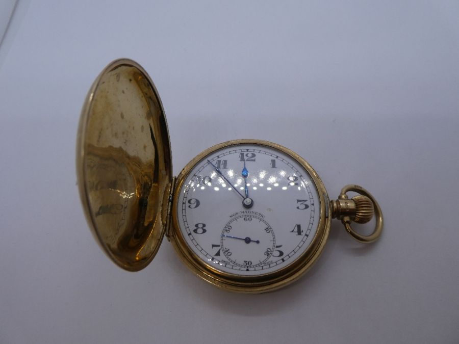 9ct gold cased pocket watch, cased marked 375, with white enamelled dial with numbers, winds and tic - Image 3 of 5