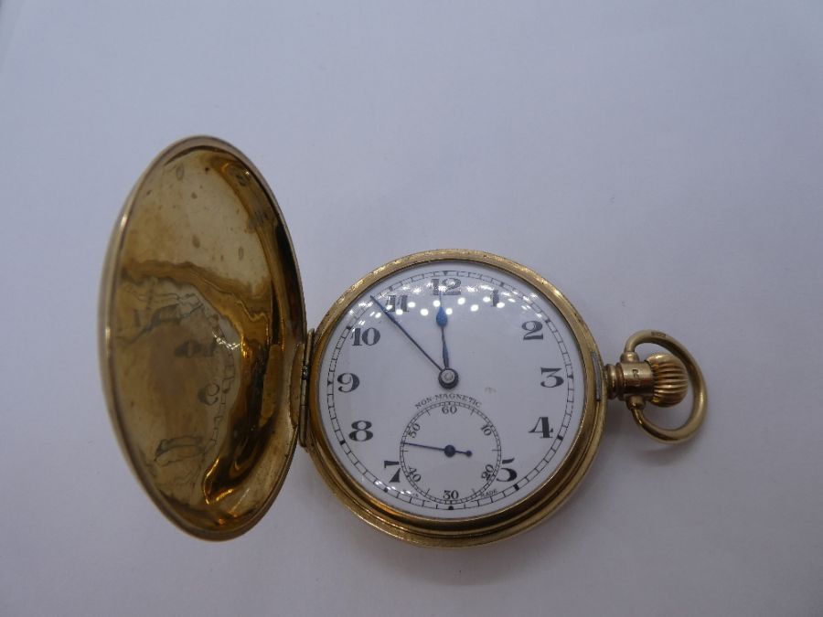 9ct gold cased pocket watch, cased marked 375, with white enamelled dial with numbers, winds and tic - Image 4 of 5