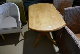 Various tables, chairs and sundry (9 items)