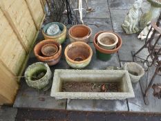 Various garden pots and similar