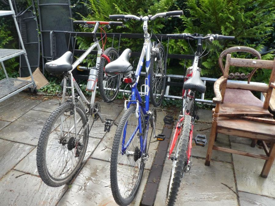 A Raleigh Mountain bike and two others - Image 3 of 5