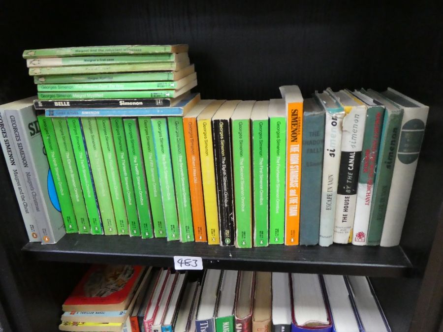 Books; a quantity of books by George Simenon by Penguin, Hamish Hamilton and others - Image 4 of 6