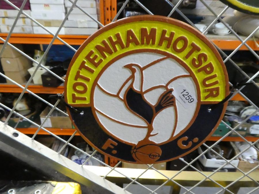 Tottenham Hotspur sign - Image 2 of 3