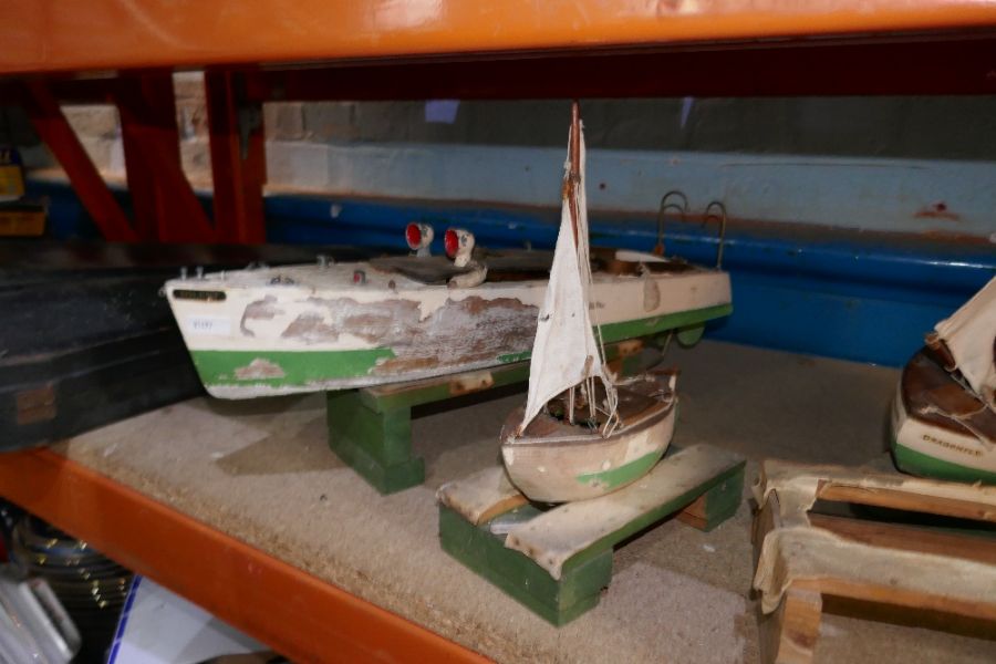 Collection of vintage wooden pond yachts, accessories and boxed 'Oh Penny' dolls house - Image 2 of 9