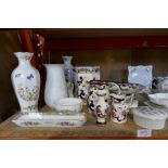 Five items of Mason's Mandalay china, a quantity of Aynsley china and sundry