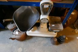 A set of vintage Avery scales, copper kettles and sundry