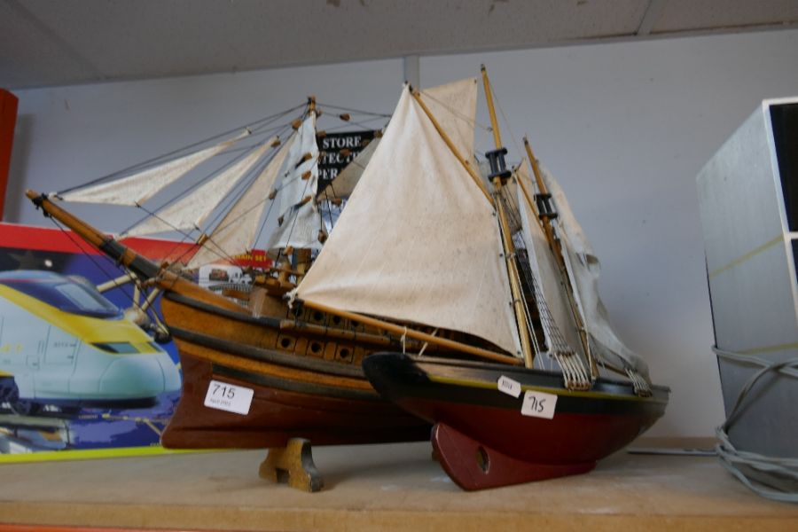 A model Galleon and a model yacht - Image 2 of 2