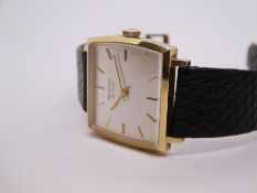 A Record 9ct gold gents watch, case appears to be in exceptional condition, complete with original b