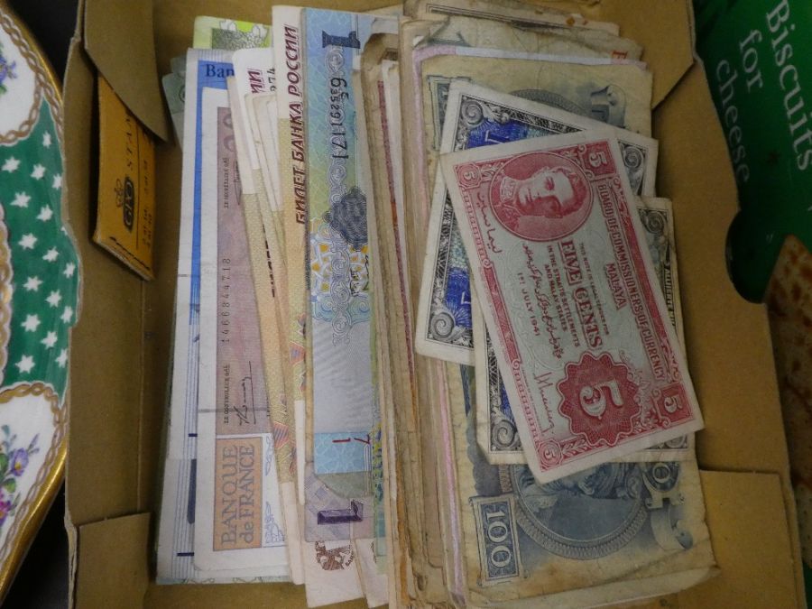 A quantity of old bank notes, mainly Worldwide
