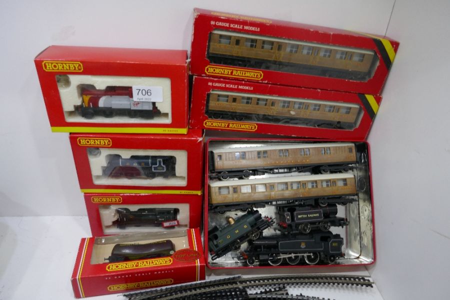 Eight Hornby '00' gauge locomotives and other related items (some boxed) - Image 2 of 2