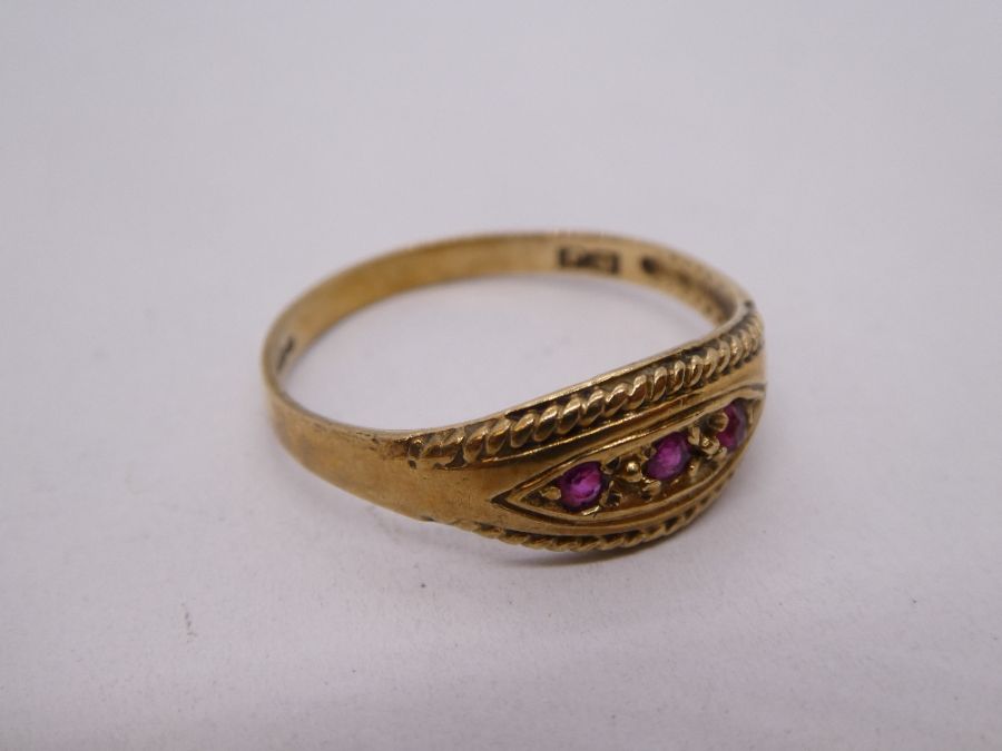 9ct yellow gold gypsy ring set with three small rubies, marked 375, size P, 1.7g approx. Gold conten - Image 3 of 3