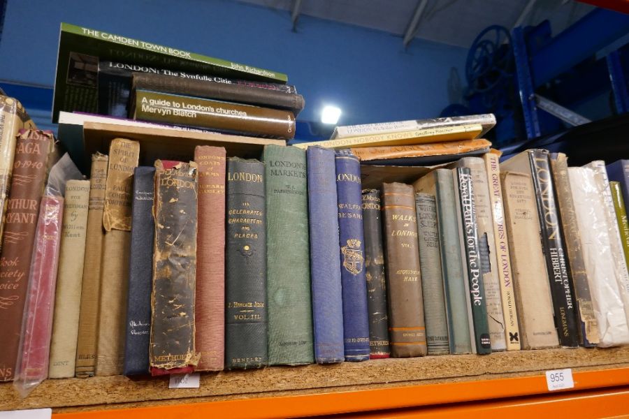 A shelf of books, some 19th century, relating to London - Image 2 of 4