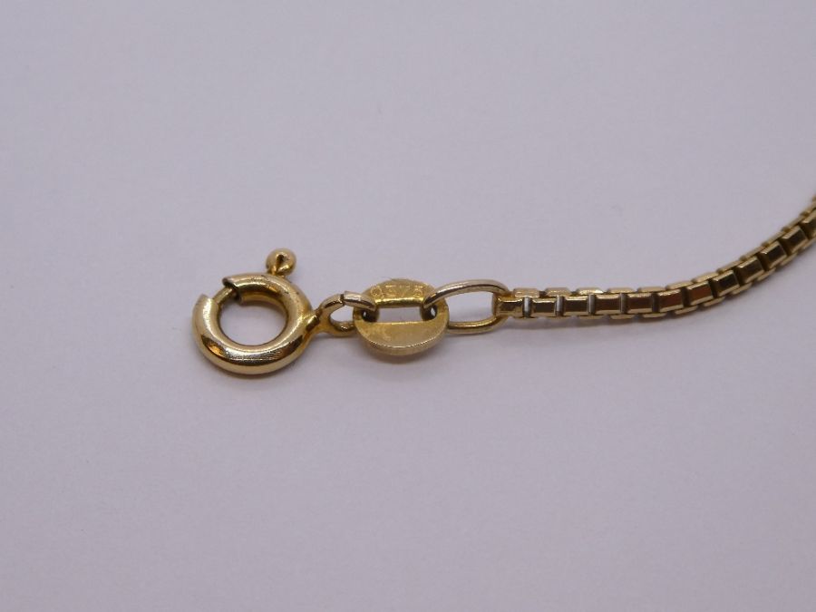 9ct yellow gold box chain, approx 46cm, marked 375, 6.6g aprpox - Image 2 of 3