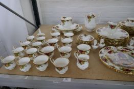 A quantity of Royal Albert 'Old Country Roses' dinner and tea ware