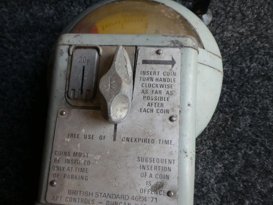 A vintage city of Southampton parking meter - Image 2 of 2