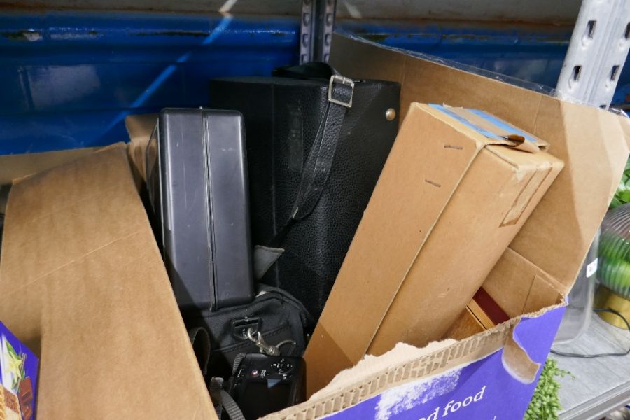 A shelf of old camera equipment, a Tannoy speaker and sundry - Image 4 of 4