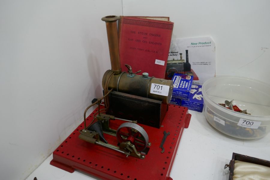 A Mamod style stationary engine and sundry - Image 2 of 3