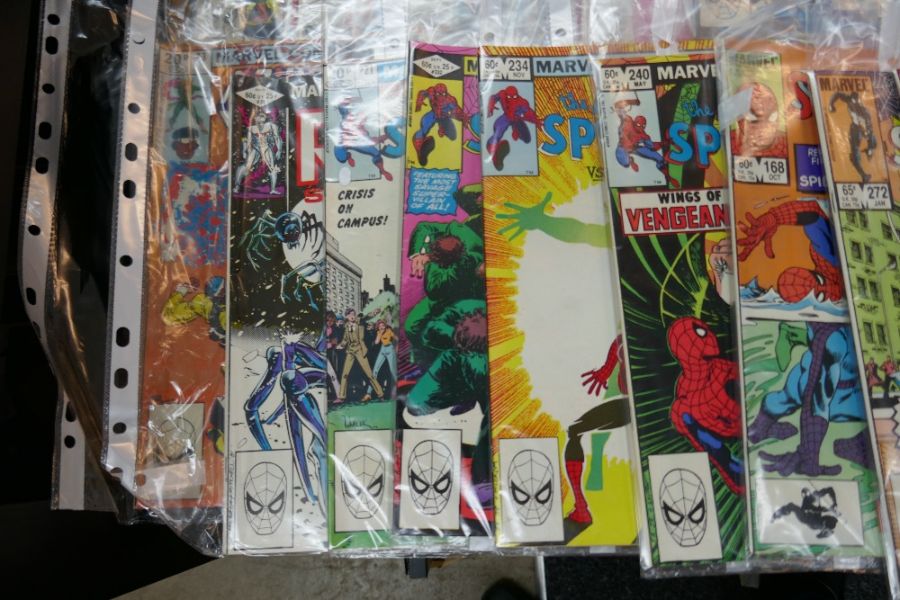 A box of vintage Marvel comics including Spiderman, Daredevil etc - Image 8 of 15