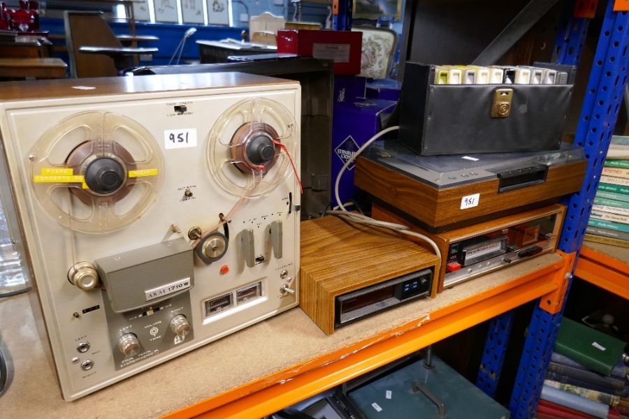 Two vintage Super 8 cartridge decks, a Hitachi Hi Fi and similar - Image 6 of 6