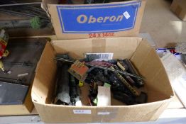 Hornby; a quantity of 'N' gauge locomotives and associated items, and a Hornby '00' gauge loco