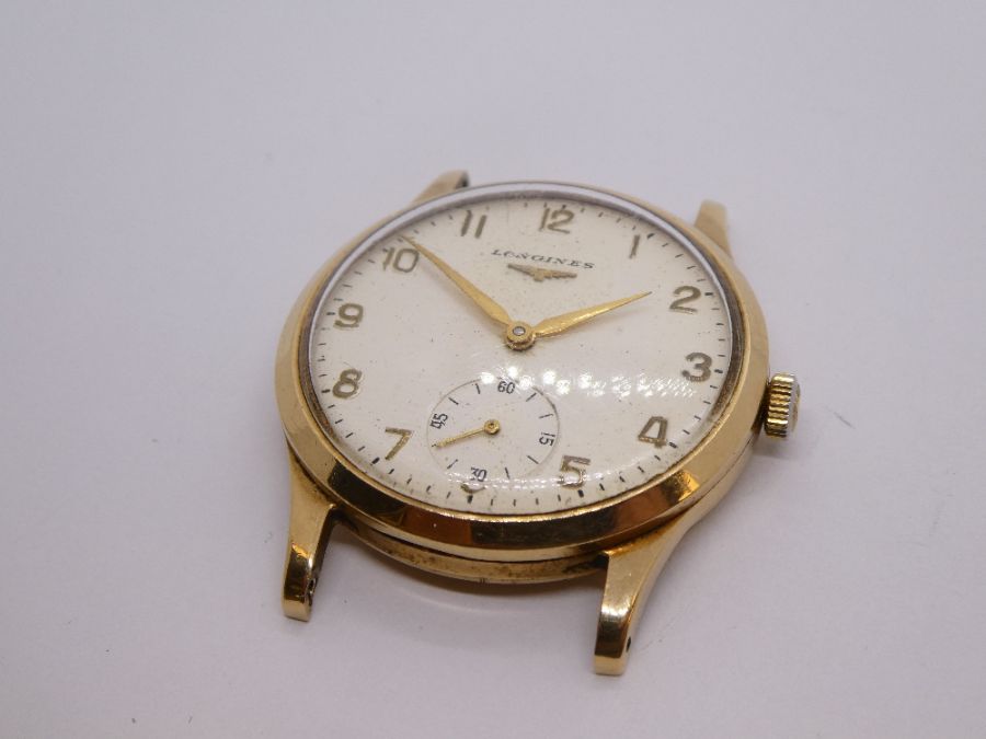 A 9ct gold gents LONGINES watch, probably dating from 1950/1960 of large size, winds and ticks - Image 2 of 7