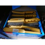 24 wire brushes